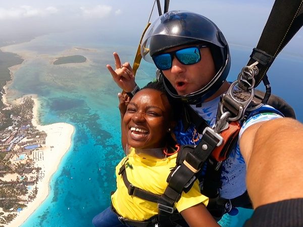 Skydiving-Zanzibar-02